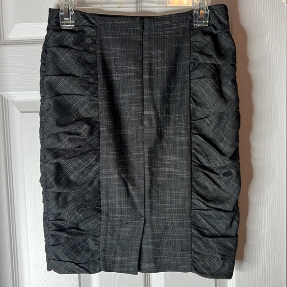 Anthropologie Cartonnier Ruched Knee Length Pencil Skirt, Black & Gray - size 2 - Picture 5 of 7